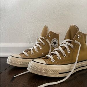 Converse High-Tops in Mustard Yellow